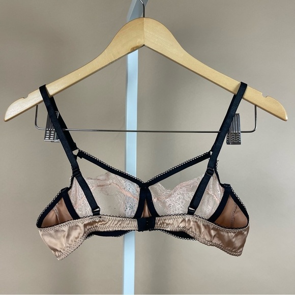 Nude Delicate 34B Lace Medium Wire Bra Sexy Sheer Date Wedding Night - Picture 2 of 7